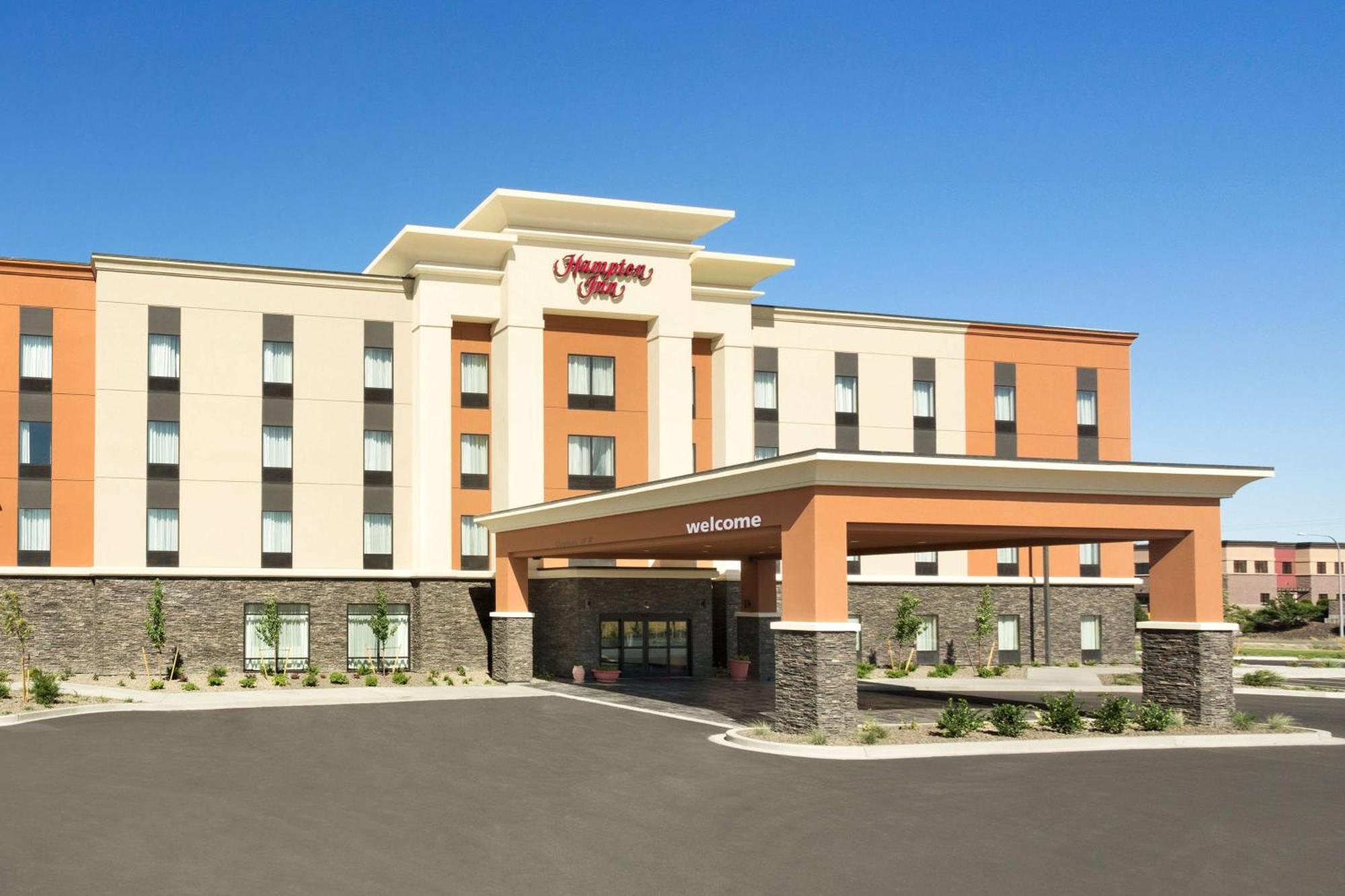 Hotel Hampton By Hilton At Southridge 3*