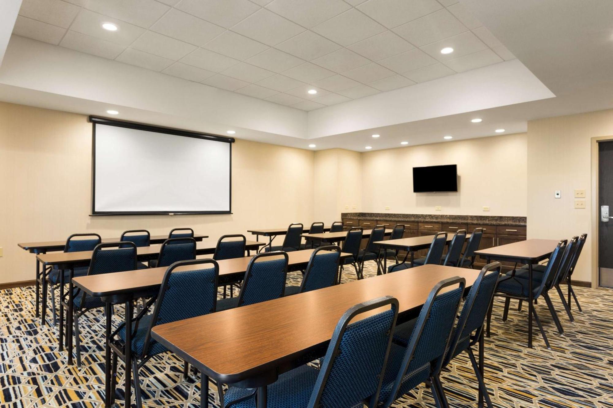 Hotel Hampton By Hilton At Southridge Kennewick